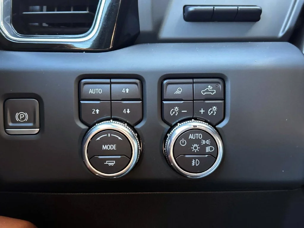 Used 2023 Onyx Black GMC Denali Ultimate image 22