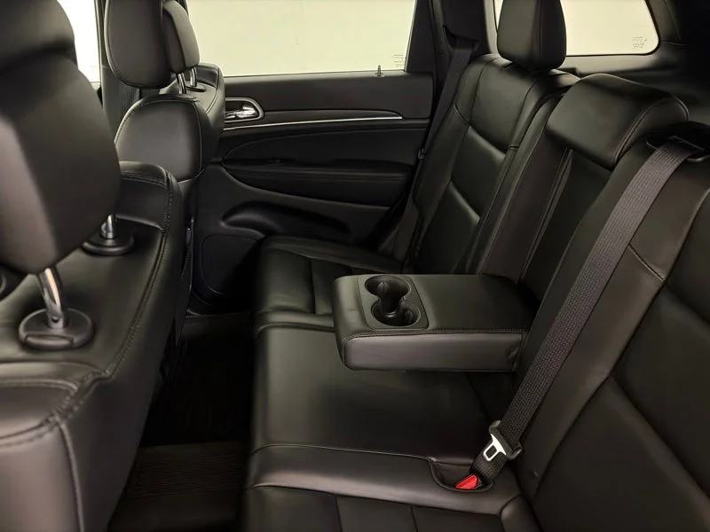 Used 2022 Black Jeep Limited image 15