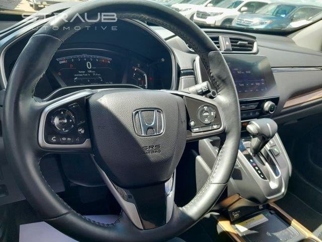 Used 2020 Lunar Silver Metallic Honda Touring image 11