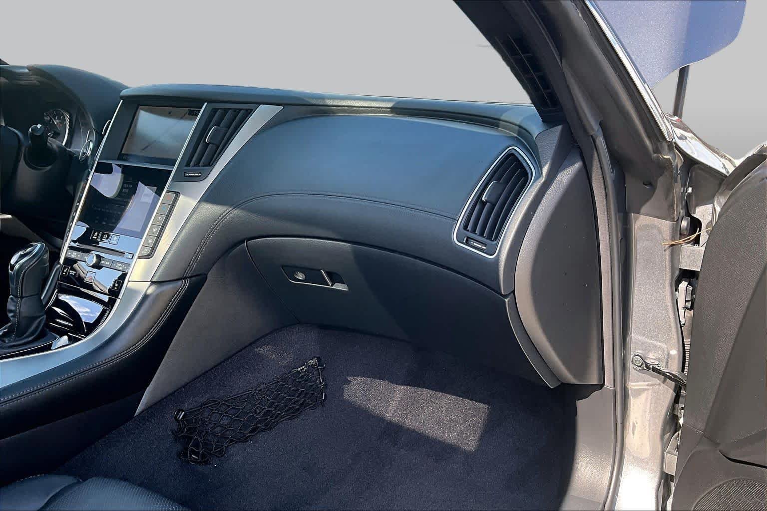 Used 2022 Graphite Shadow INFINITI LUXE image 14