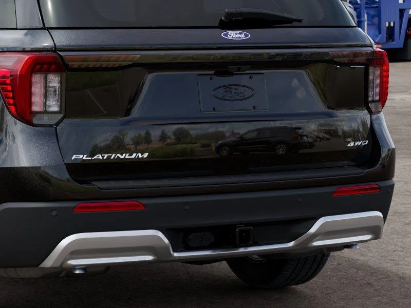 New 2027 Agate Black Metallic Ford Platinum™ image 23