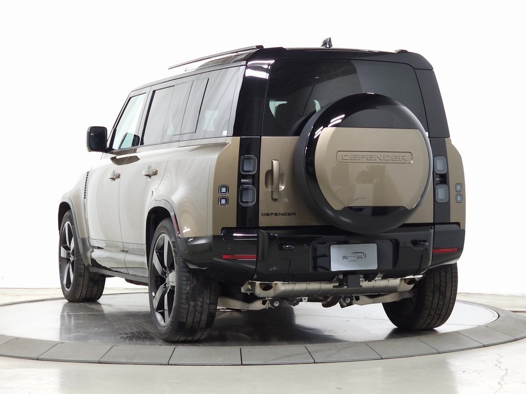 2026 LAND ROVER DEFENDER - Image 3