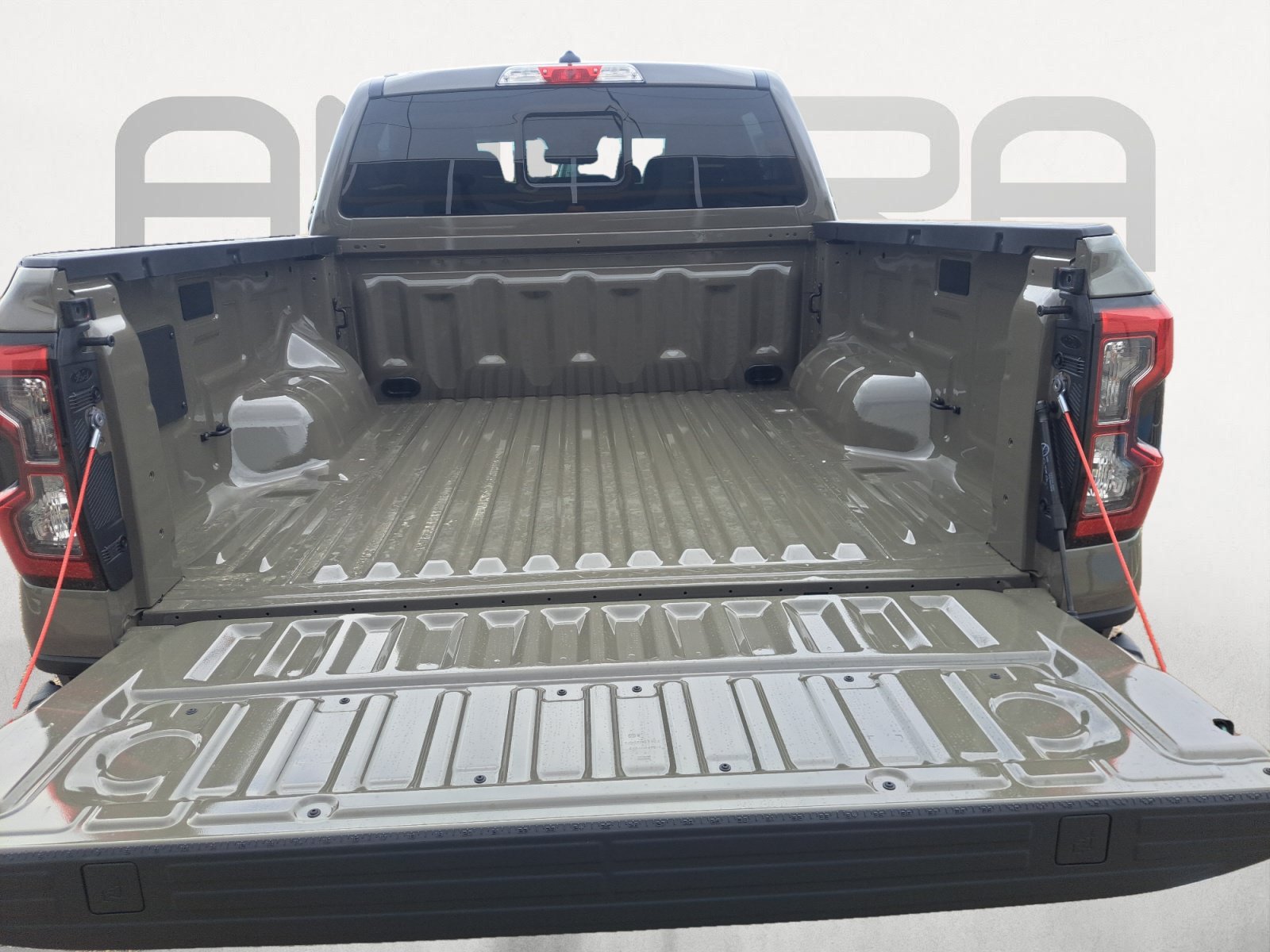 New 2026 Marsh Gray Ford XLT image 12