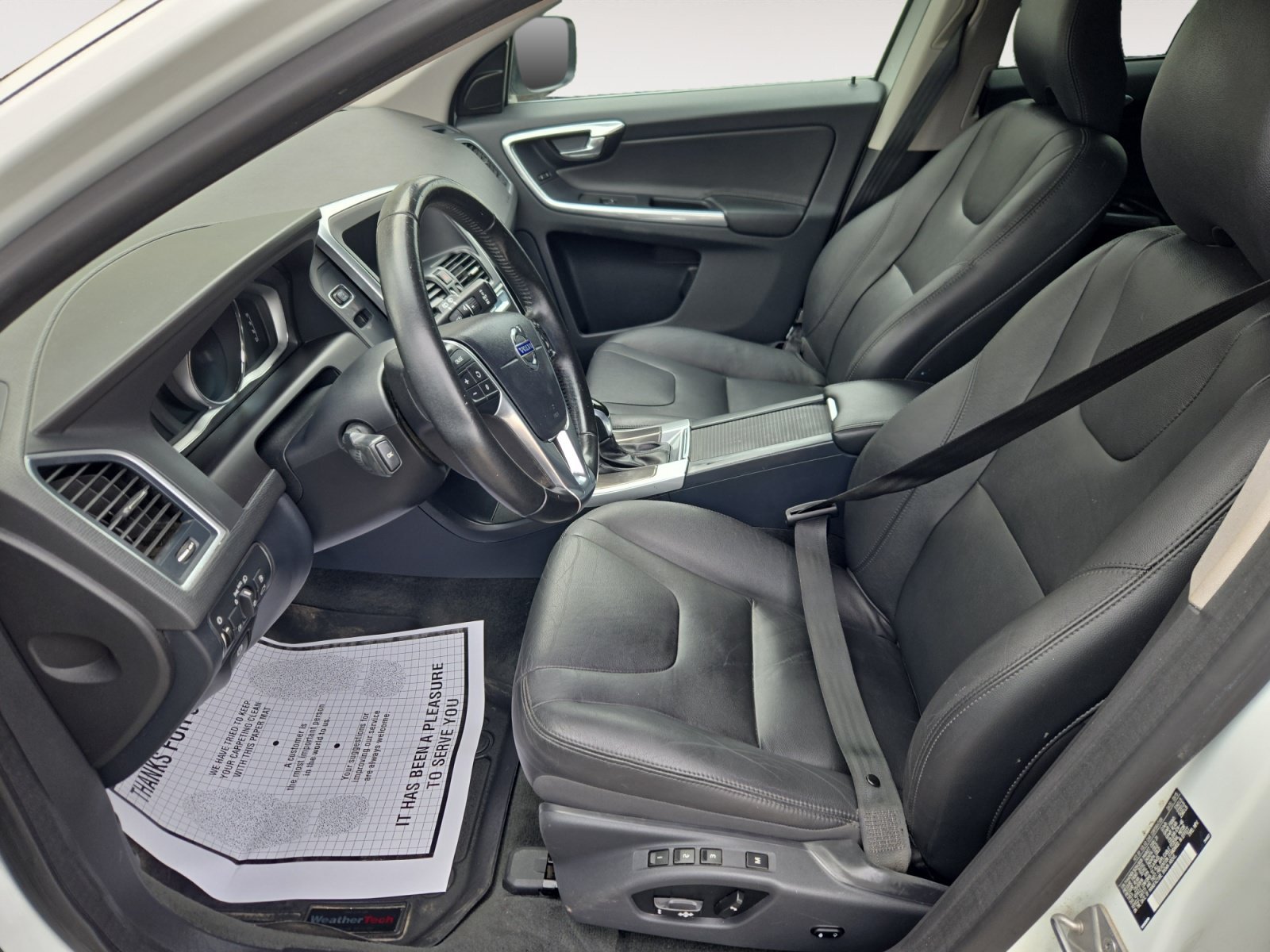 Used 2016 Ice White Volvo T5 Drive-E Premier image 23