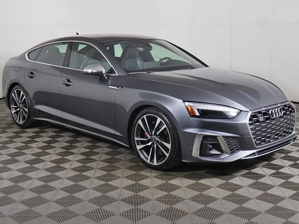 Used 2023 Gray Audi Premium Plus image 2