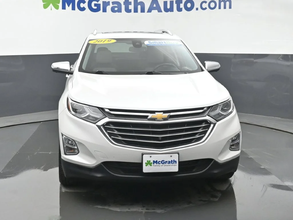 Used 2019 Beige Chevrolet Premier image 5