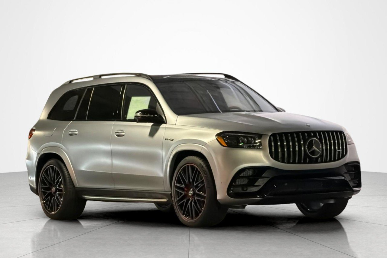 New 2026 MANUFAKTUR Signature Cirrus Silver Magno Mercedes-Benz AMG® GLS 63 4MATIC+ SUV image 7