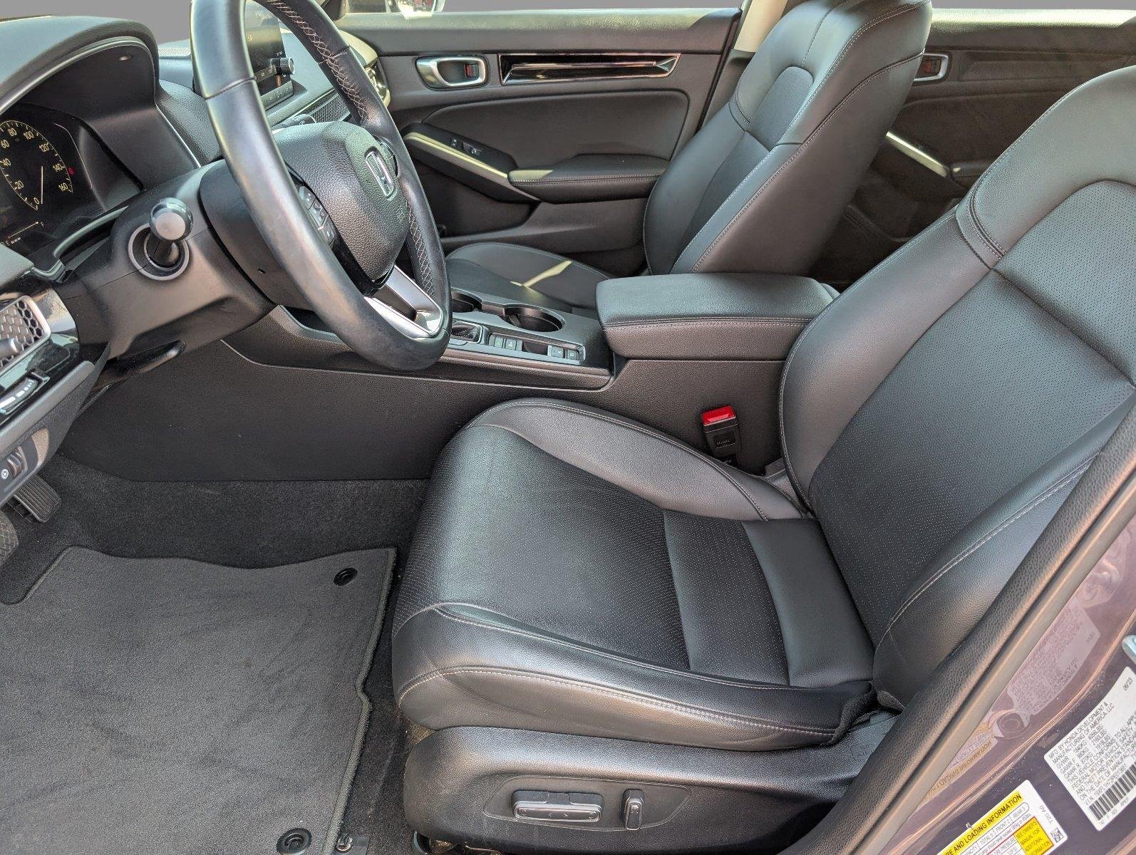 Used 2023 Smokey Mauve Pearl Honda EX-L image 3