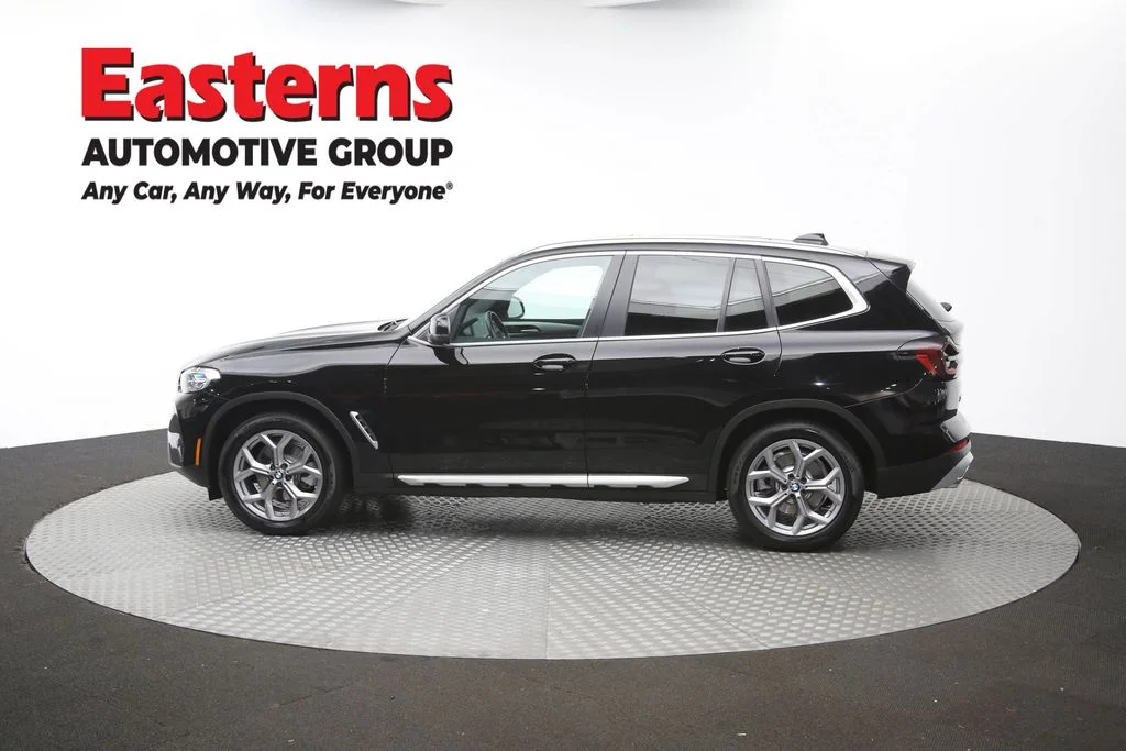 Used 2024 Black BMW xDrive30i image 65