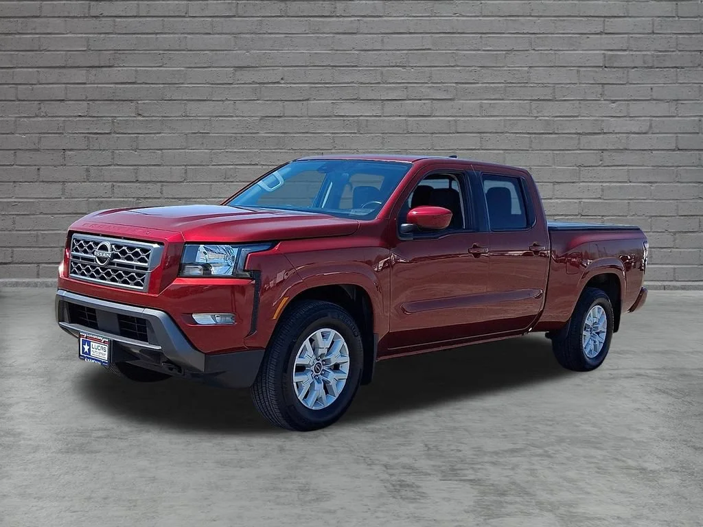 Used 2023 Red Nissan Crew Cab Long Bed SV 4x4 image 6