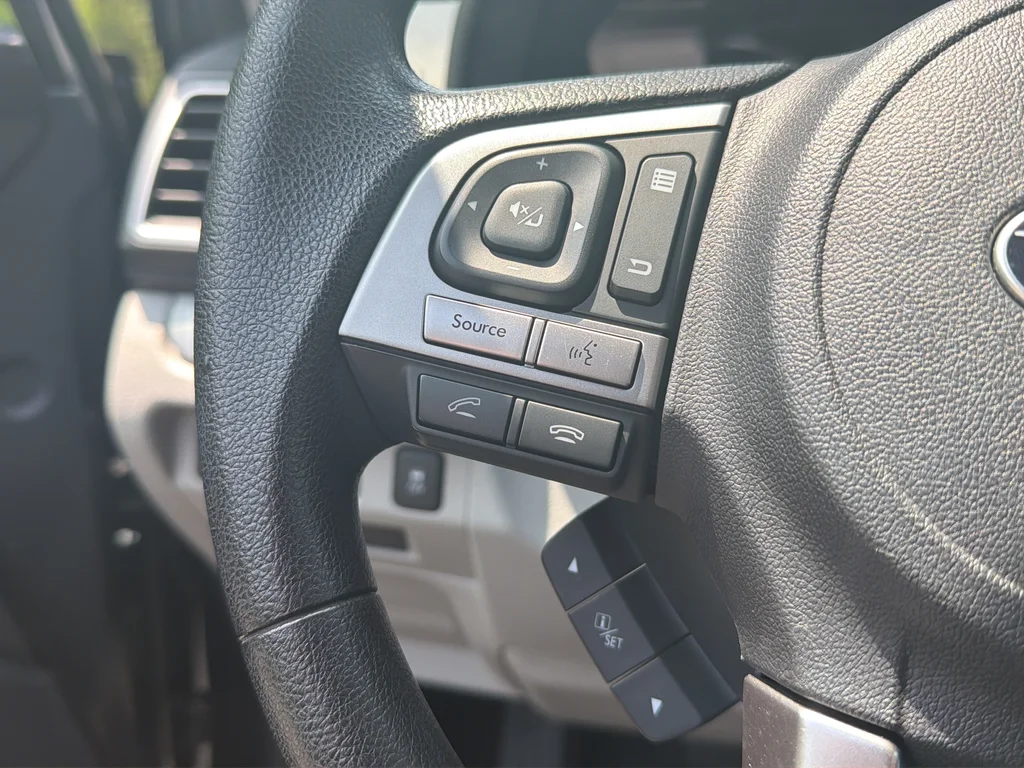 Used 2017 Dark Gray Metallic Subaru 2.5i Premium image 22