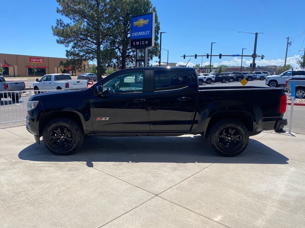 Used 2018 BLACK Chevrolet 4WD Z71 image 2
