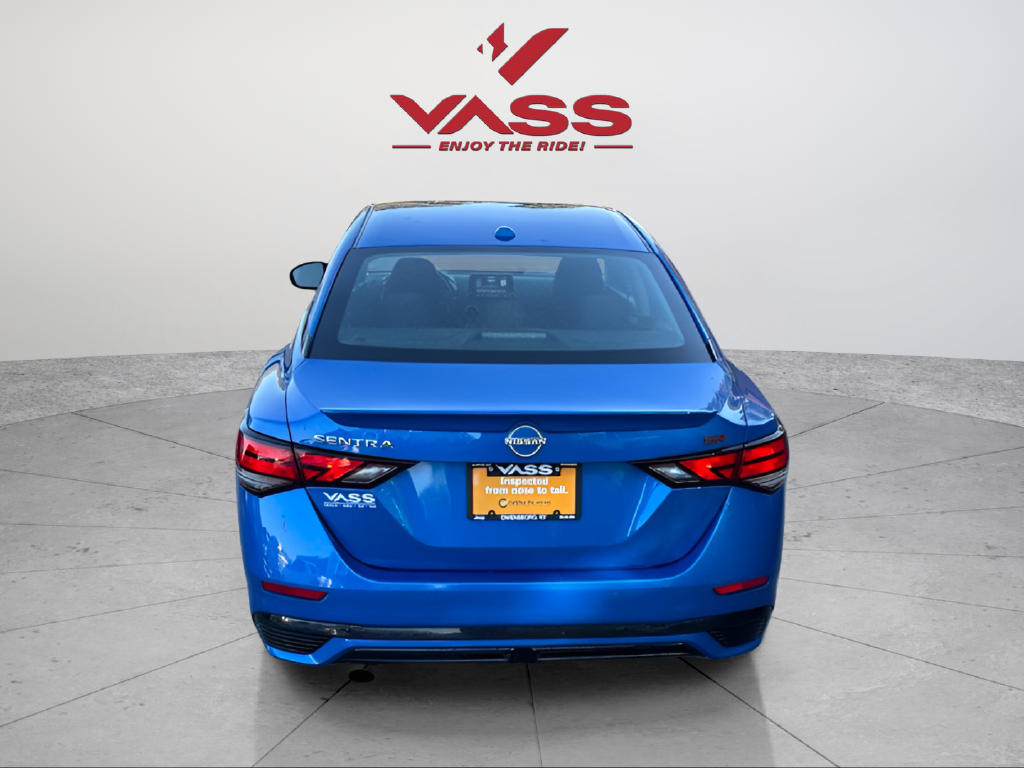 Used 2025 Blue Nissan SR image 4