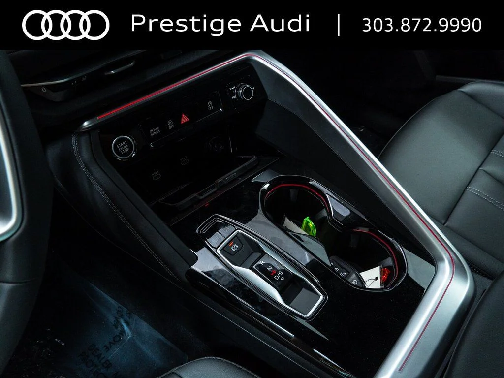 2025 Audi Q5 Premium - Photo 17