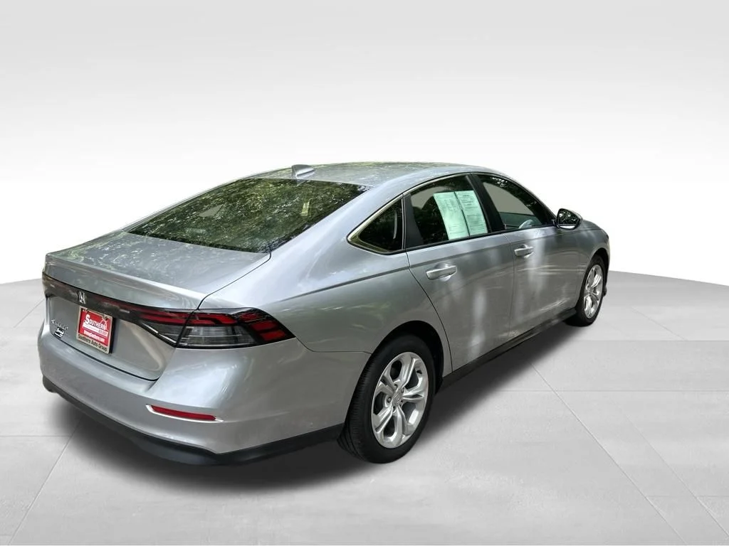 Used 2026 Silver Honda LX image 5