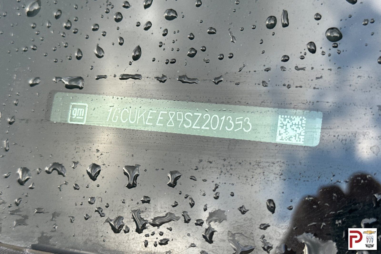 Used 2025 White Chevrolet RST image 3
