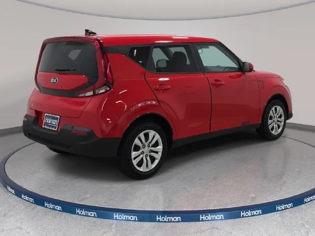 Certified Used 2021 Inferno Red Kia LX image 6