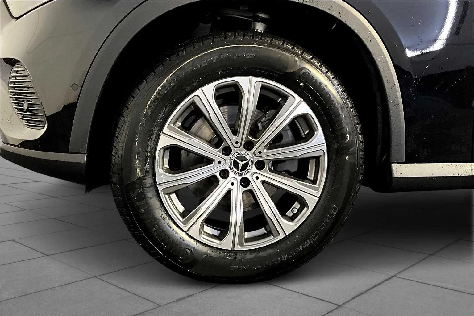 Certified Used 2026 Black Mercedes-Benz GLC 300 image 17