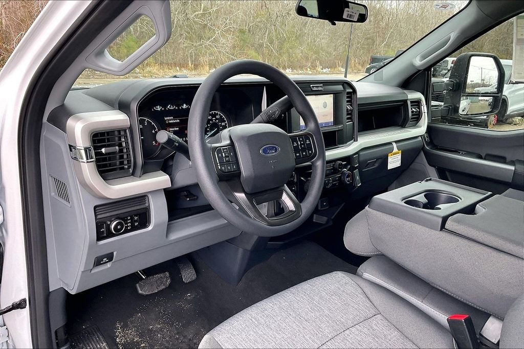 New 2026 Ford Super Duty F-250 XL 4D Crew Cab