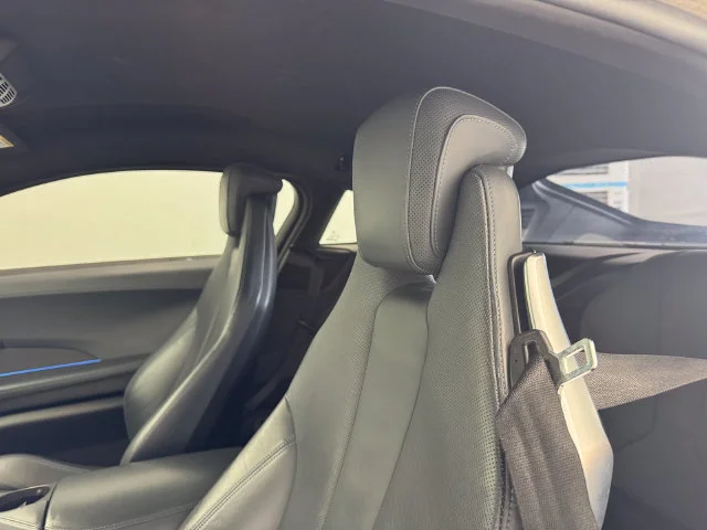 Used 2016 Crystal White Pearl Metallic w/BMW i Frozen Blue BMW Base image 5