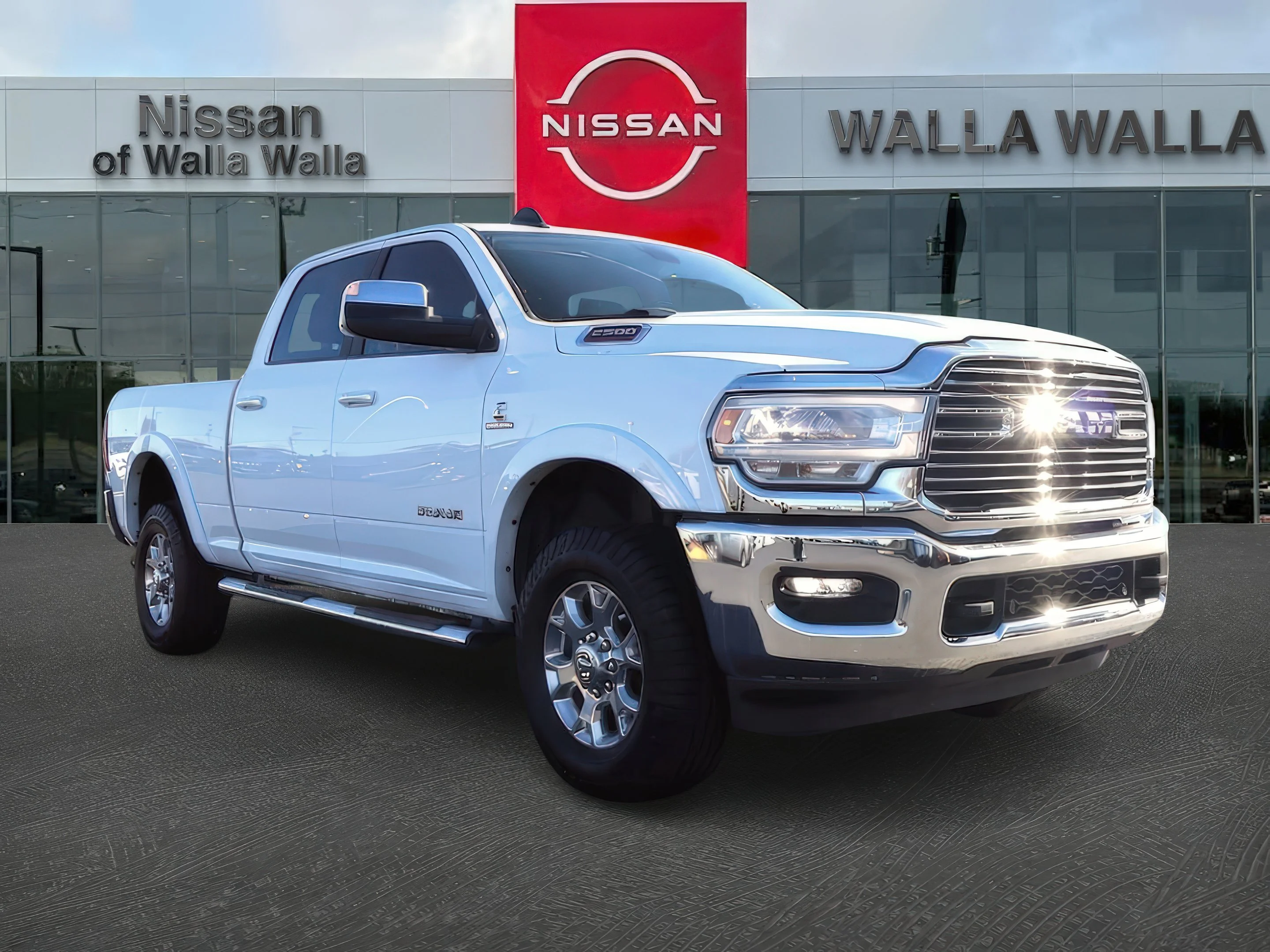 2020 RAM 2500 Laramie 4X4 Crew Cab SWB's photo