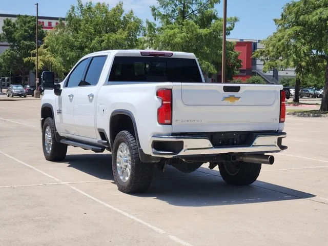 Used 2025 Summit White Chevrolet LTZ image 7