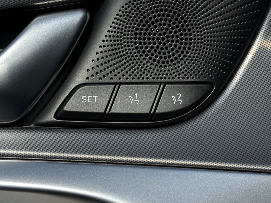 2025 GENESIS G70 Sport Advanced - Photo 26