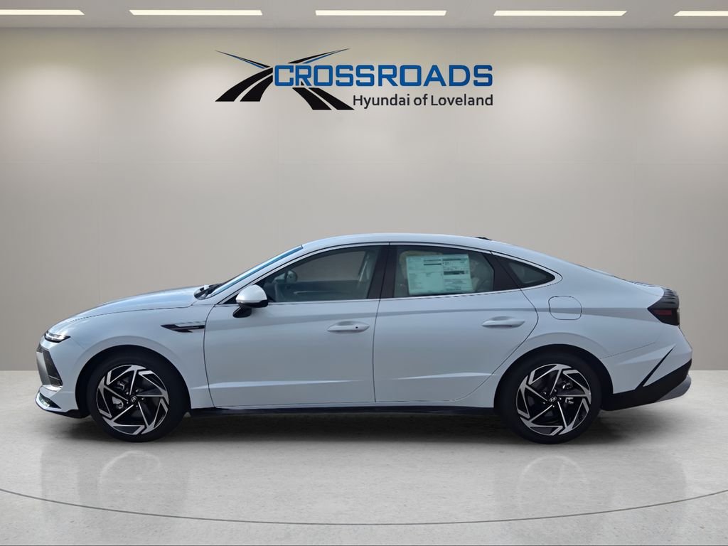 New 2026 Serenity White Hyundai SEL Sport image 2