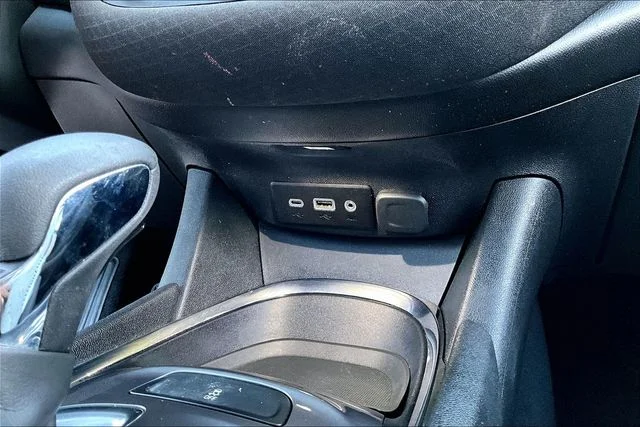 Used 2023 Gray Chevrolet LT image 15