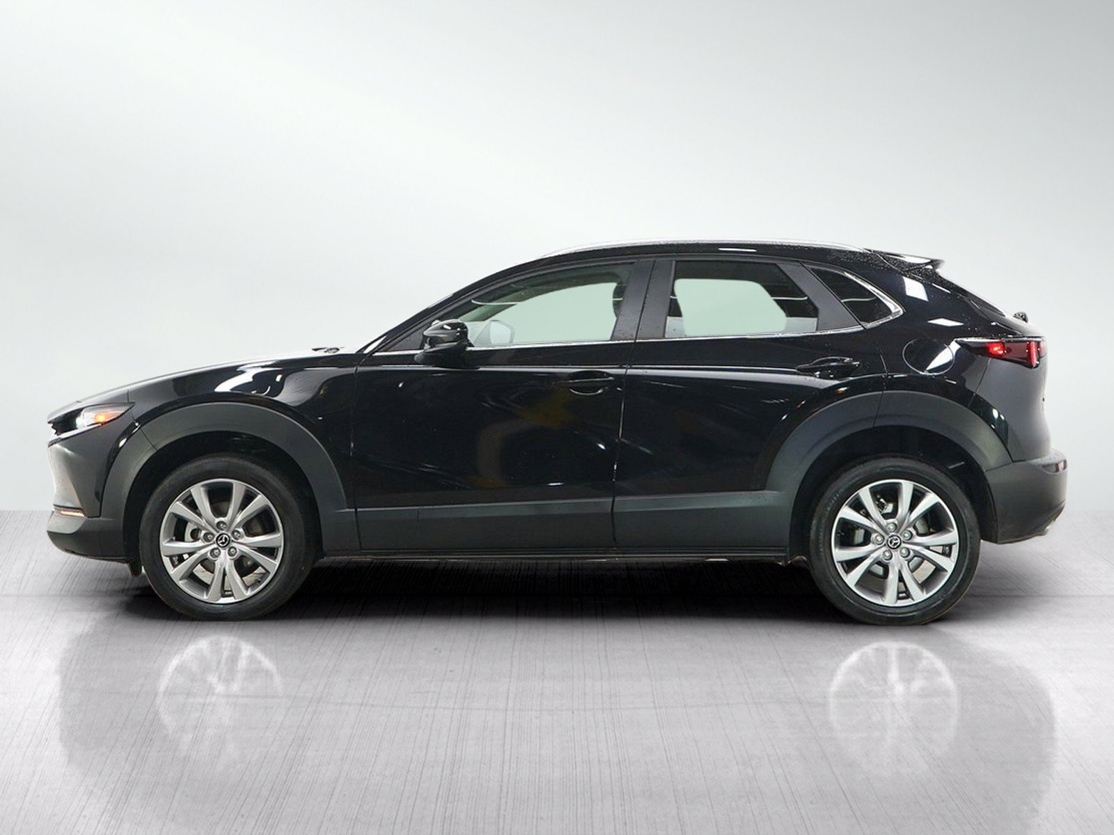 Used 2023 Mazda CX-30 Select with VIN 3MVDMBBM6PM561181 for sale in Burnsville, Minnesota