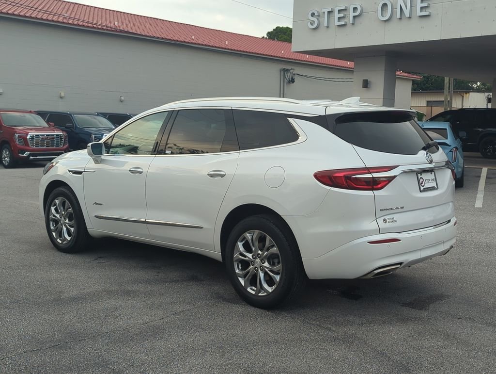 Used 2020 White Buick Avenir image 4
