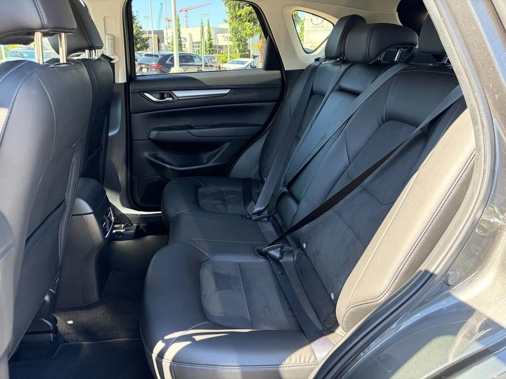 Used 2023  Mazda GS AWD at Comfort Package with Sunroof,19 alloys. image 12
