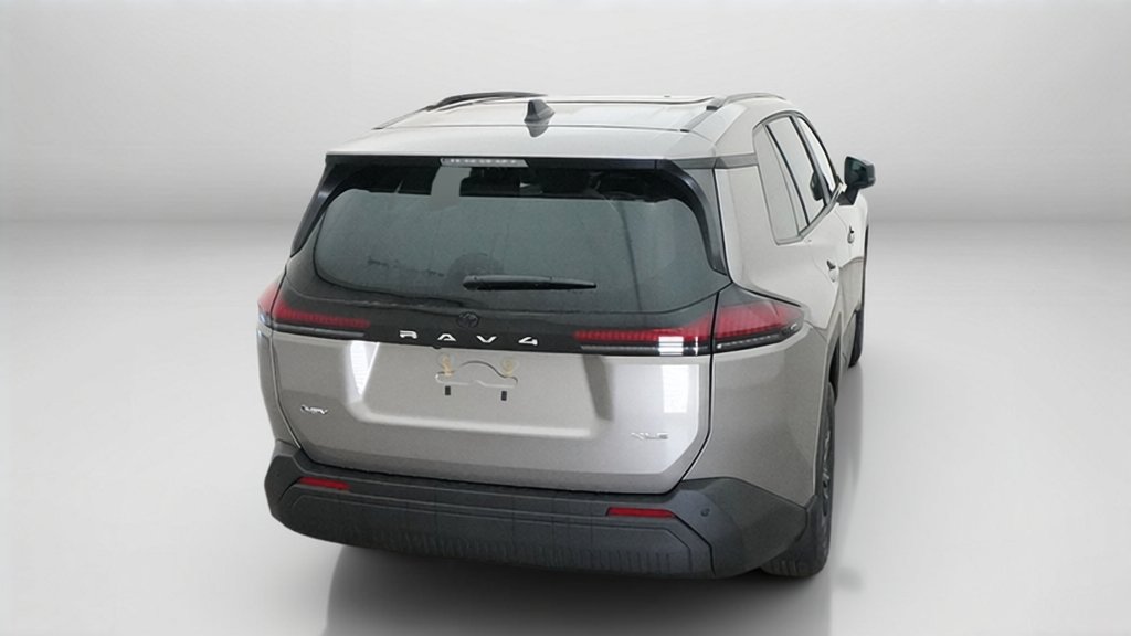 New 2026 Meteor Shower Toyota XLE Premium image 12