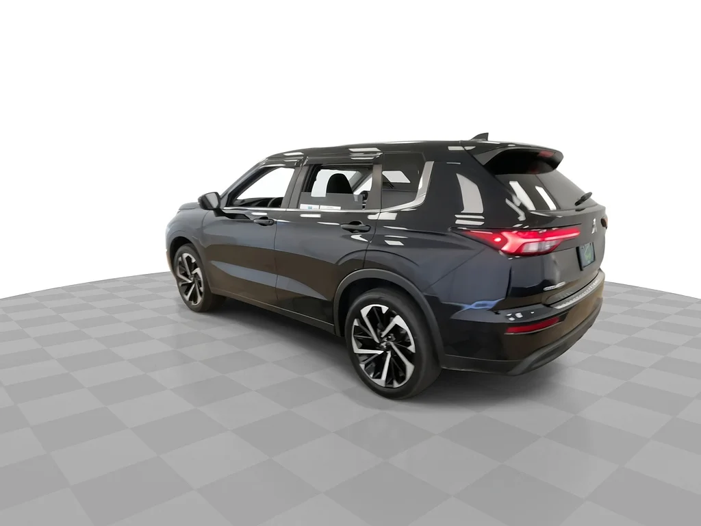 Used 2022 BLACK Mitsubishi ES image 7