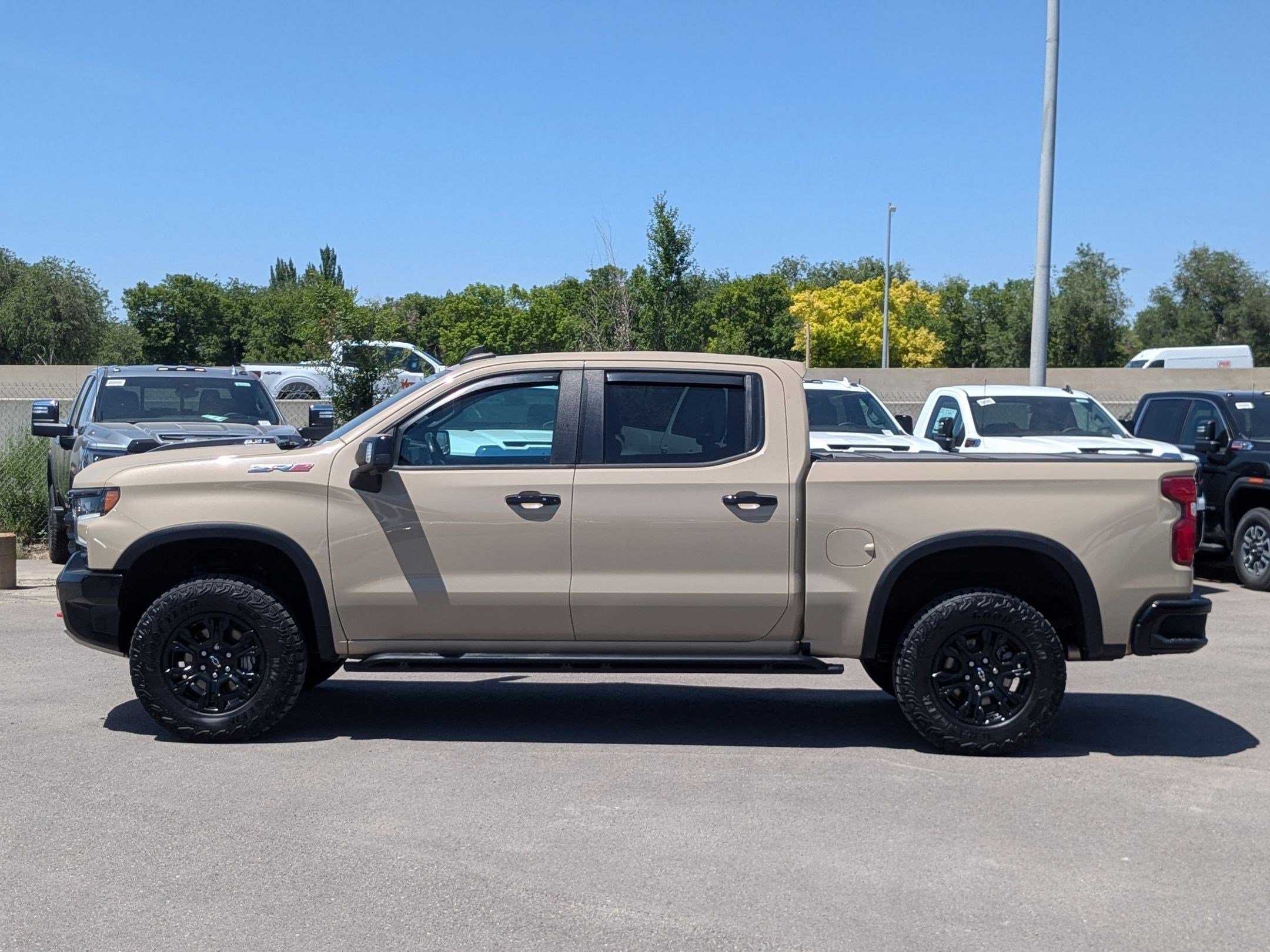 Certified Used 2022 Sand Dune Metallic Chevrolet ZR2 image 2