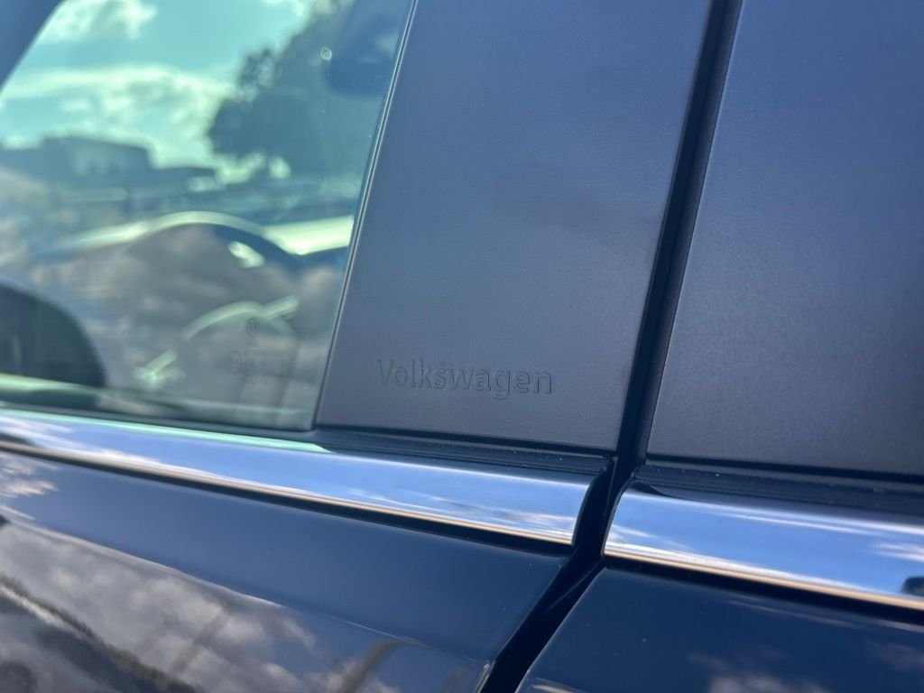 New 2026 Black Volkswagen SE w/Technology image 26