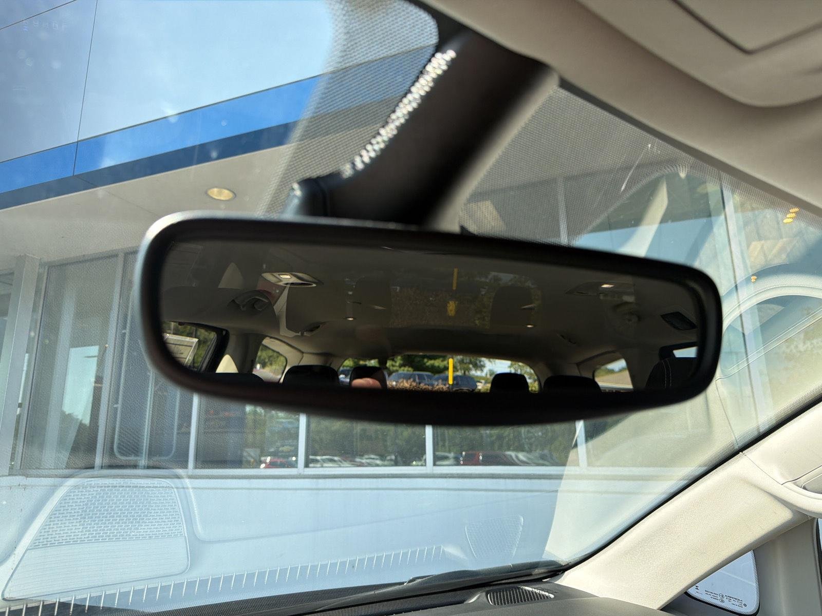 2024 Chrysler Pacifica Touring L - Photo 25