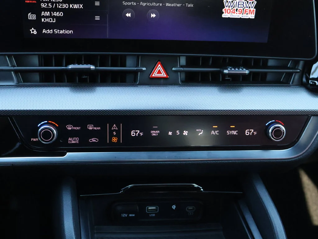 Used 2025 Black Kia SX-Prestige image 47