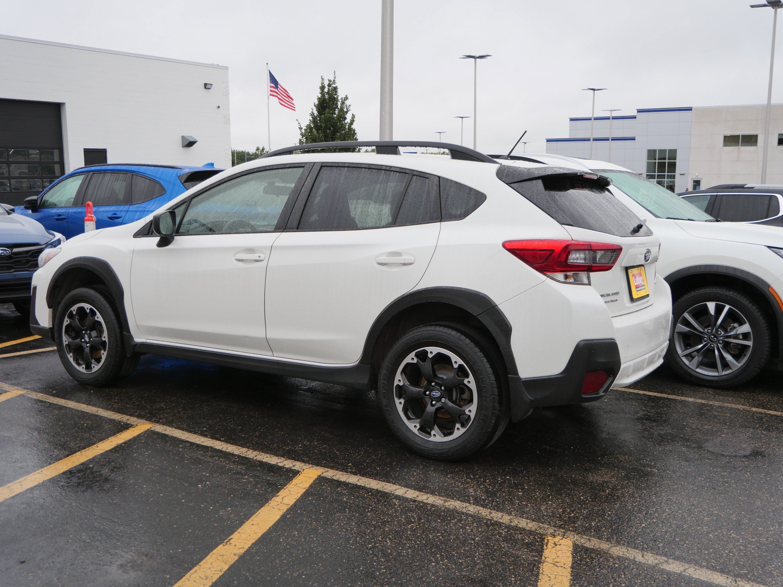 Used 2023 Crystal White Pearl Subaru MT image 6