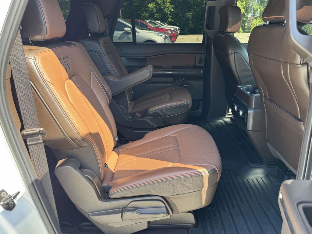 Used 2024 White Ford King Ranch image 15