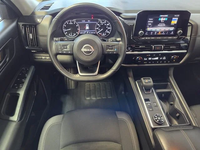 Used 2025 Silver Nissan SV image 12