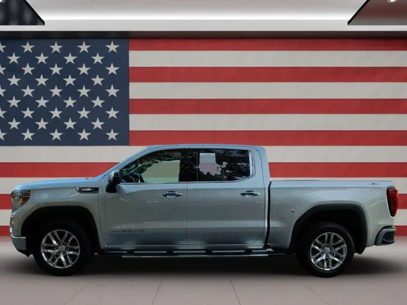 Used 2021 Silver GMC SLT Pickup 4D 5 3/4 ft image 5
