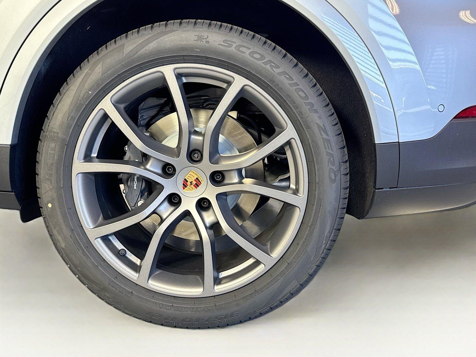 Used 2026 Dolomite Silver Metallic Porsche  image 25