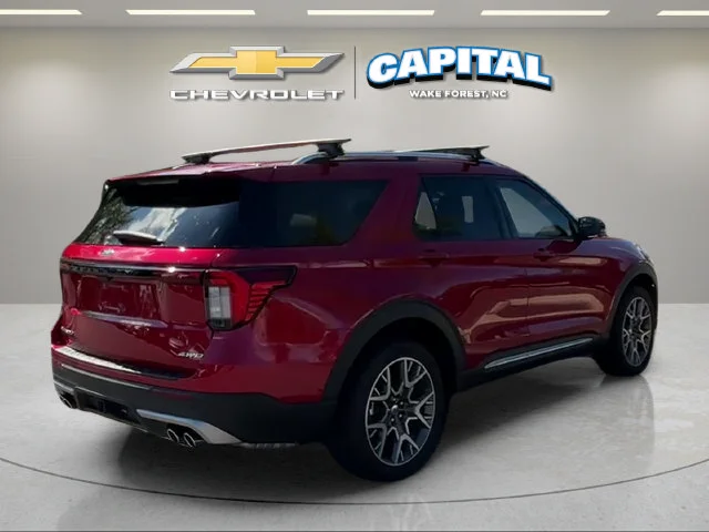 Used 2025 Red Ford Platinum image 5