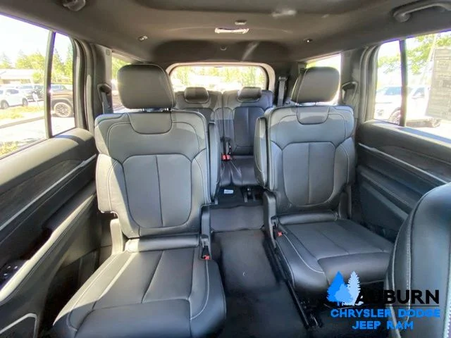 New 2026 Fathom Blue Pearlcoat Jeep Limited image 26