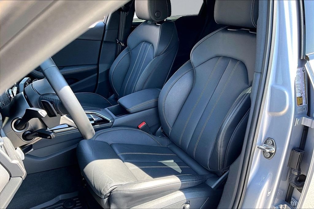 Used 2023  Audi 45 Premium Plus image 24