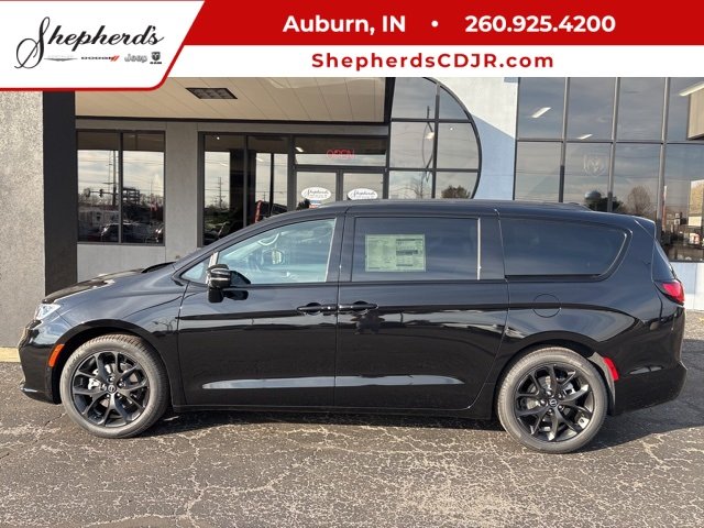 2026 Chrysler Pacifica