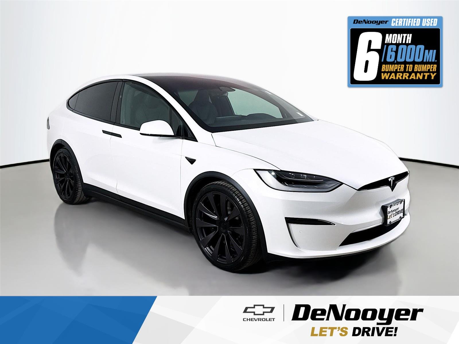 2022 Tesla Model X Plaid's photo