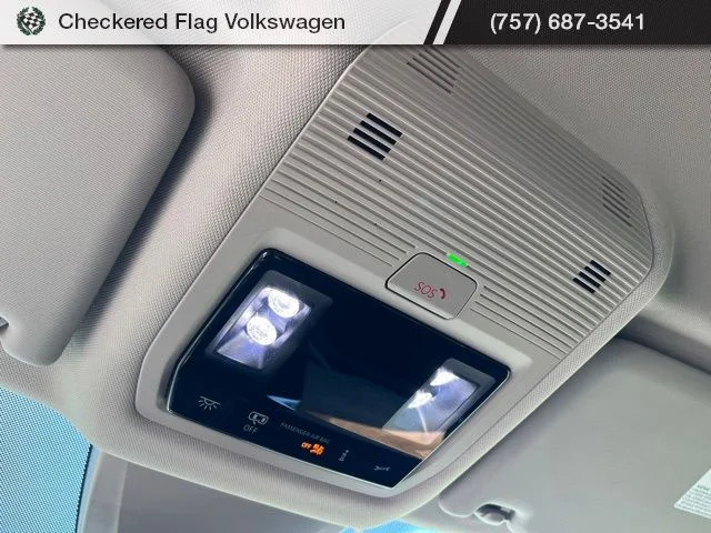 New 2026 White Volkswagen 2.0T SE w/Technology image 22