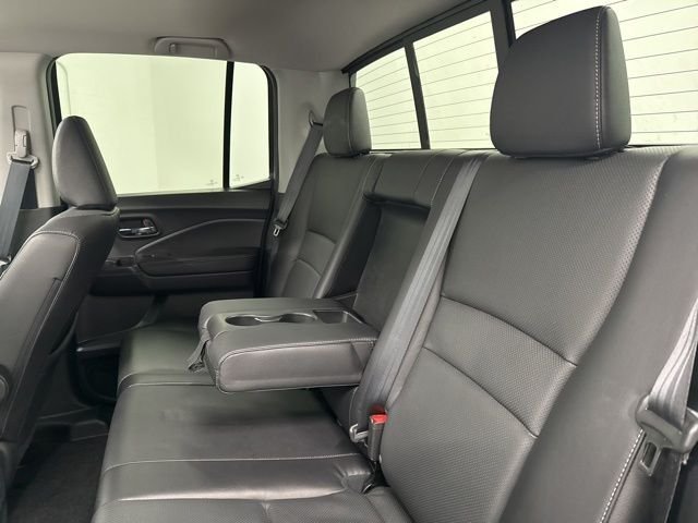 Used 2023 Silver Honda RTL image 21